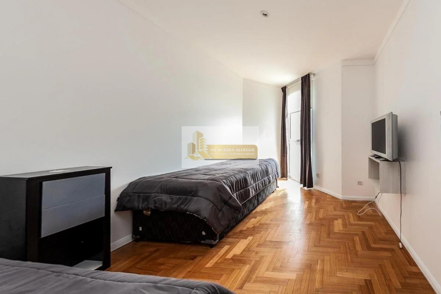 Venta con Renta - Exclusivo Triplex 3 ambientes en Edificio Forum Puerto Madero, frente al rio.