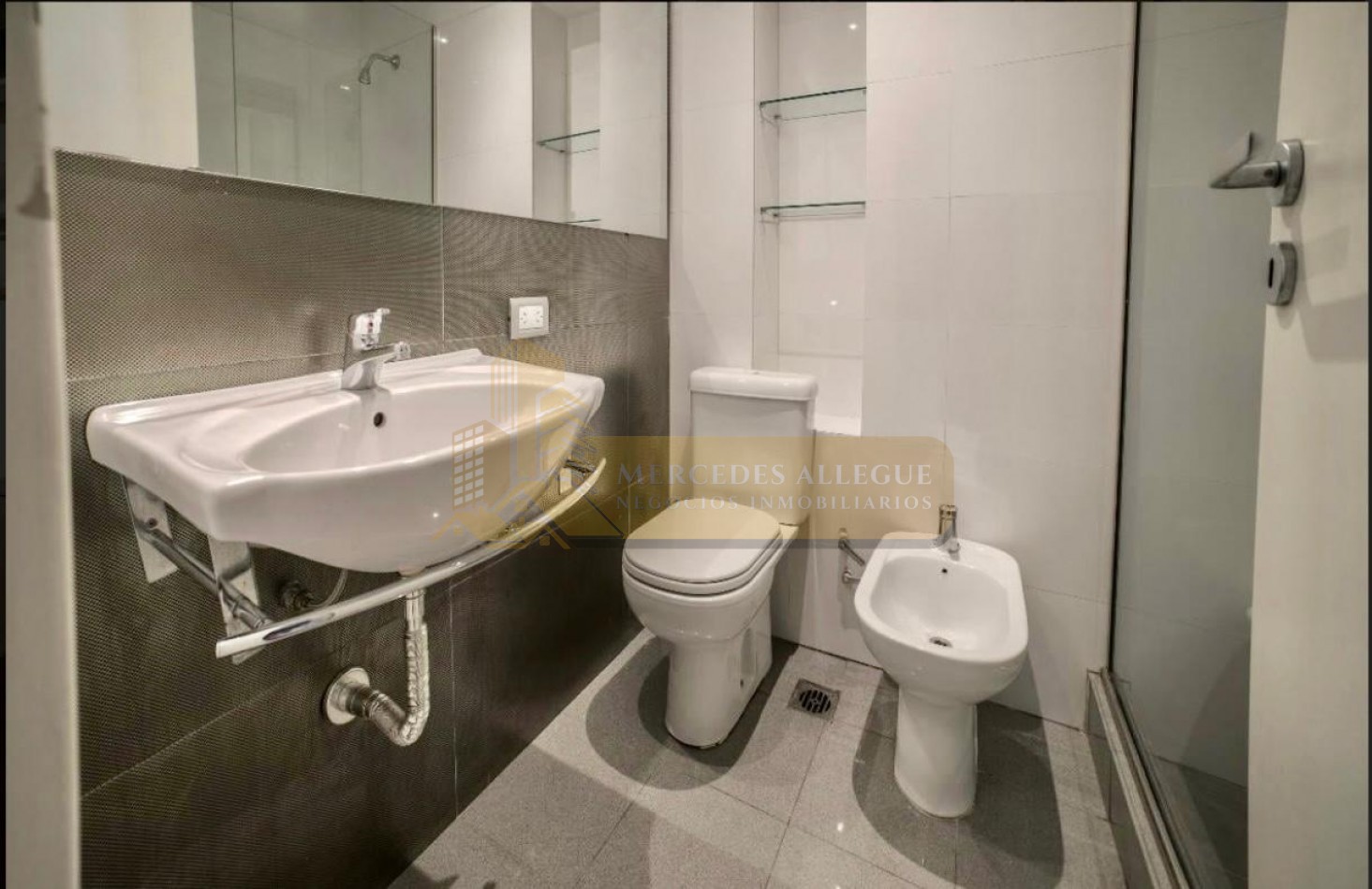 2 ambientes 1/2 Barrio Recoleta 