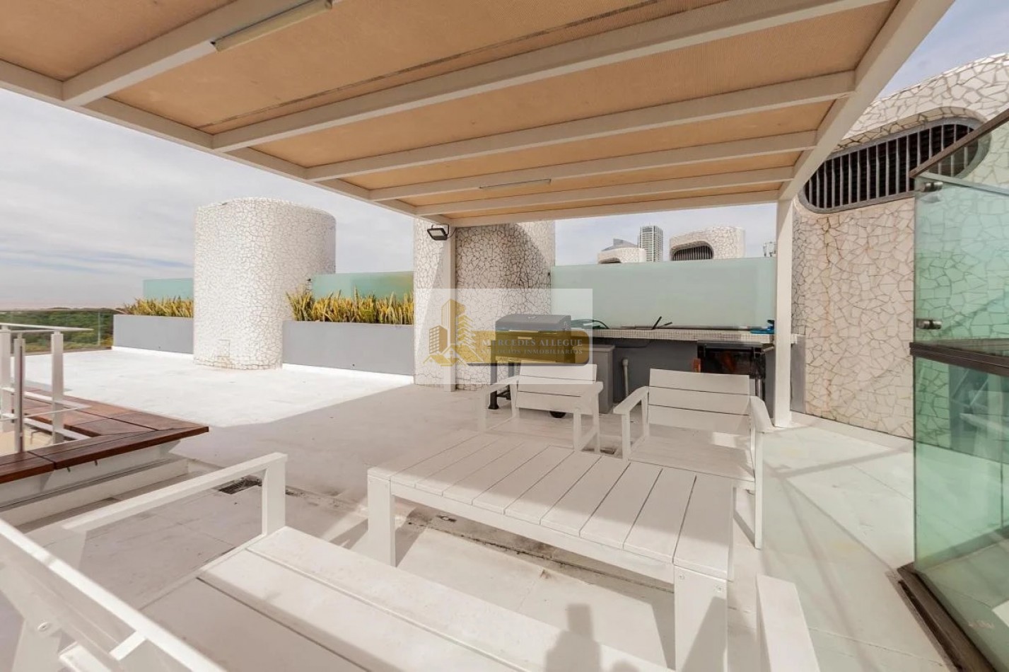 Venta con Renta - Exclusivo Triplex 3 ambientes en Edificio Forum Puerto Madero, frente al rio.