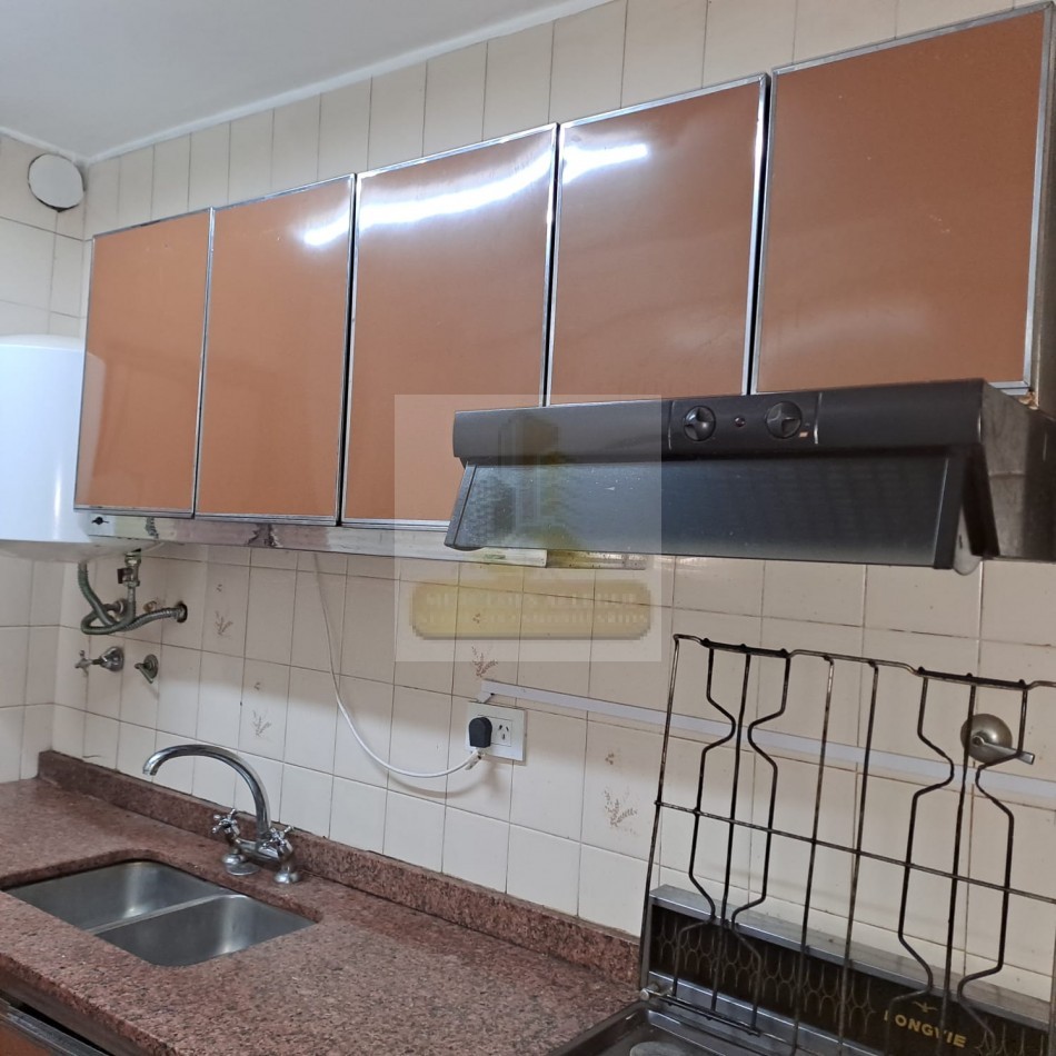 VENTA 2 Ambientes con cochera fija patio y terraza propia. BARRACAS