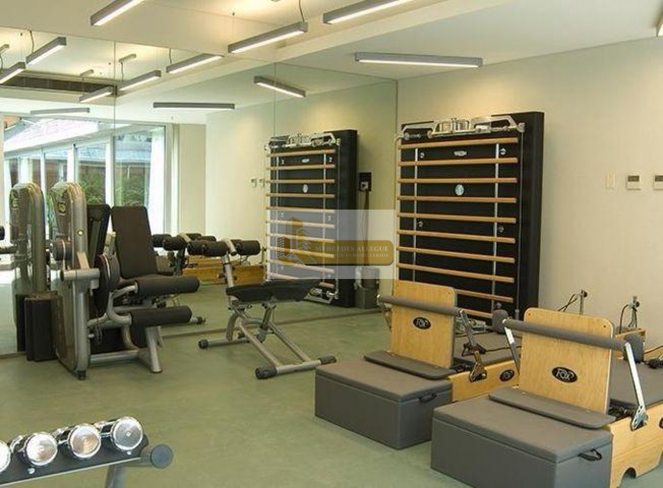Venta con Renta - Exclusivo Triplex 3 ambientes en Edificio Forum Puerto Madero, frente al rio.