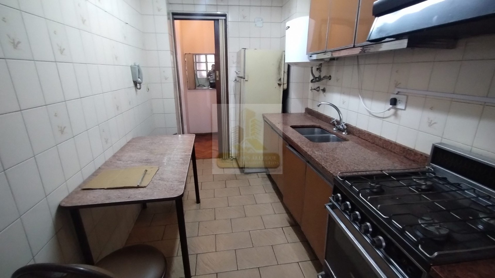 VENTA 2 Ambientes con cochera fija patio y terraza propia. BARRACAS