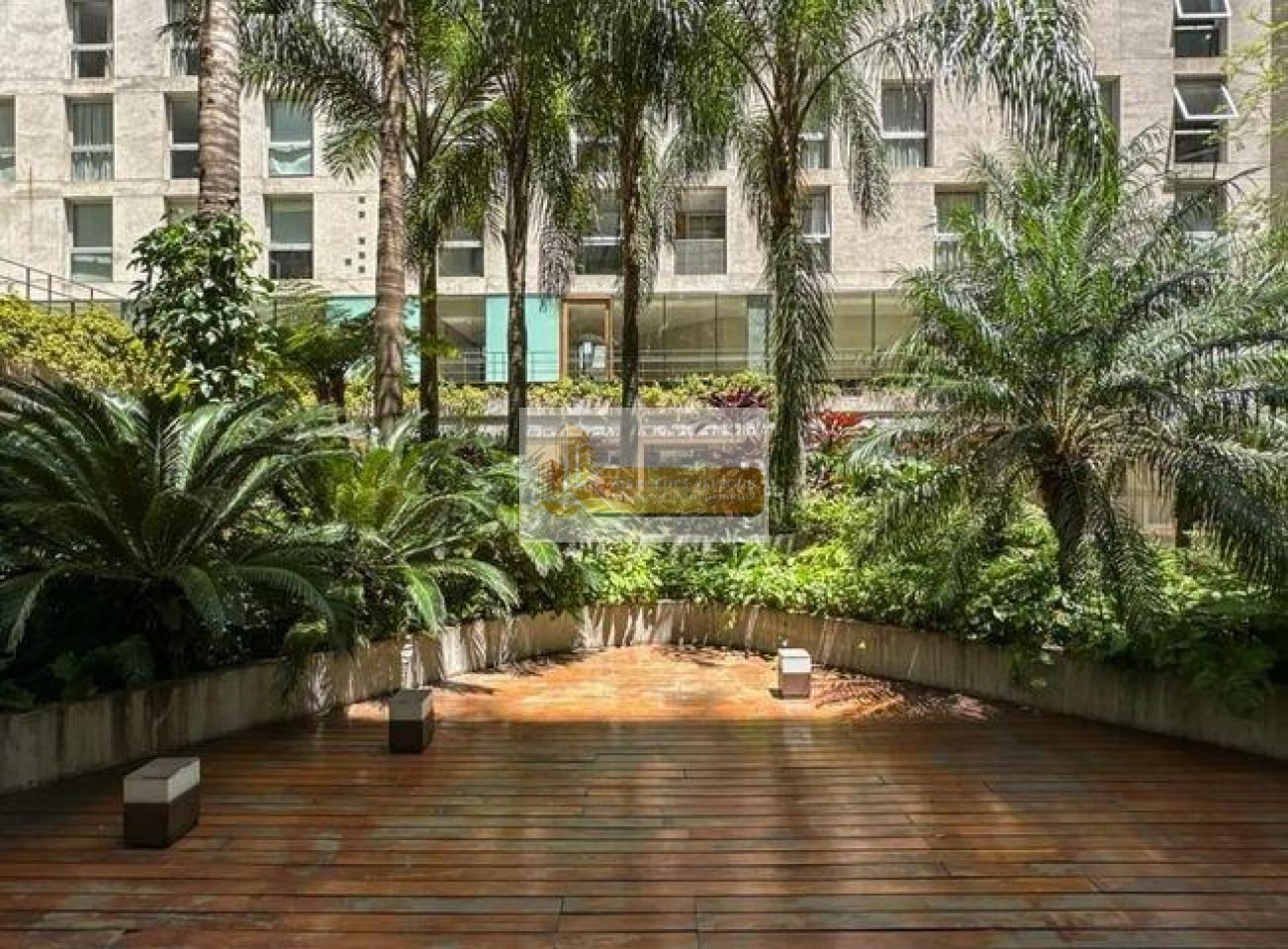 Venta con Renta - Exclusivo Triplex 3 ambientes en Edificio Forum Puerto Madero, frente al rio.