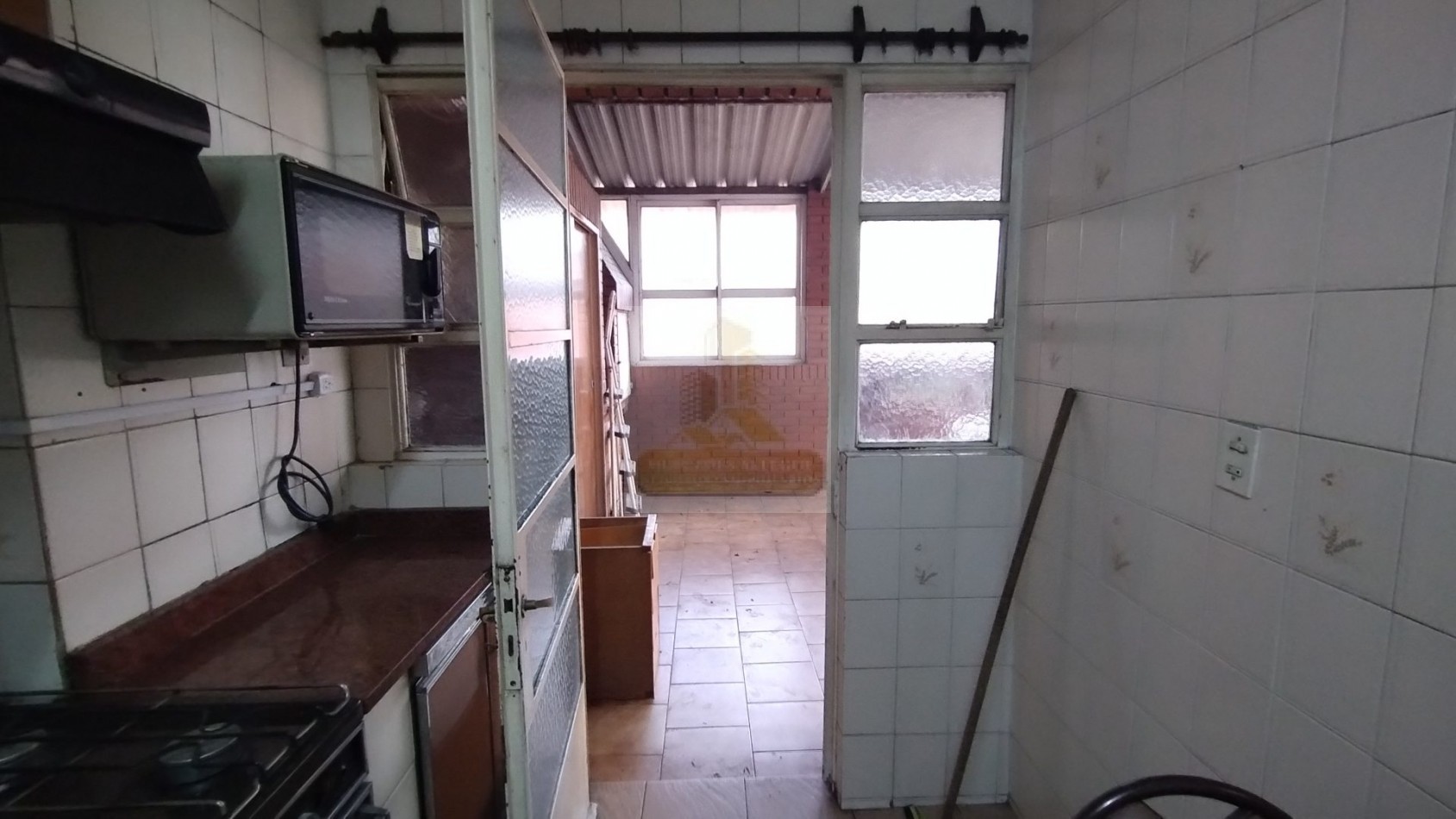 VENTA 2 Ambientes con cochera fija patio y terraza propia. BARRACAS
