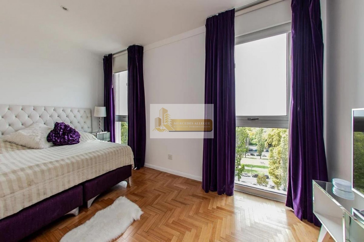 Venta con Renta - Exclusivo Triplex 3 ambientes en Edificio Forum Puerto Madero, frente al rio.