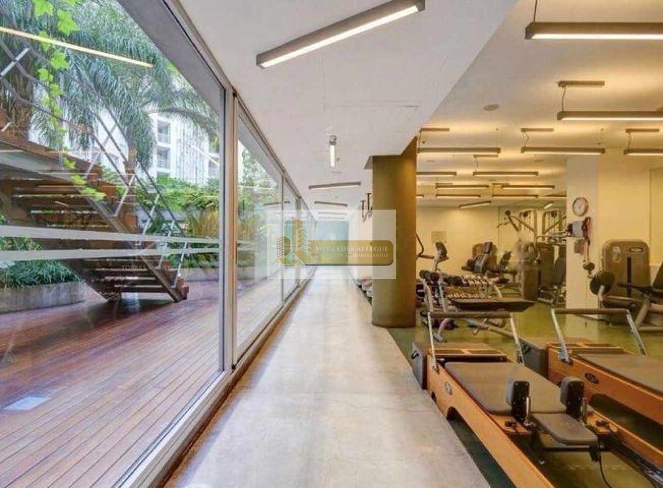 Venta con Renta - Exclusivo Triplex 3 ambientes en Edificio Forum Puerto Madero, frente al rio.