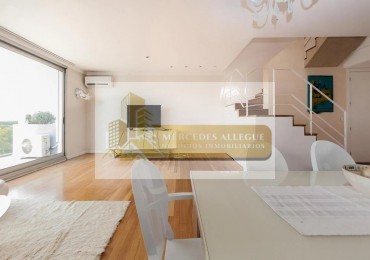 Venta con Renta - Exclusivo Triplex 3 ambientes en Edificio Forum Puerto Madero, frente al rio.